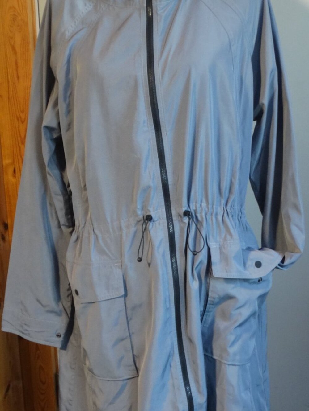 ATHLETA Everyday Anorak Coastline Blue Size XL, Raincoat w Hood - Picture 5 of 11